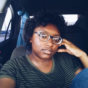 Meet your Posher, Ellessa